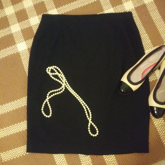 Skirt - Picture 1 of 4